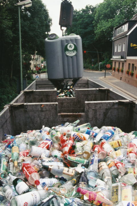 Glascontainer-Abholung