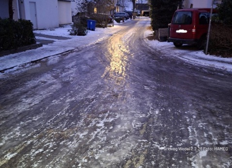 Eisglatte Straßen schränken Müllabfuhr ein