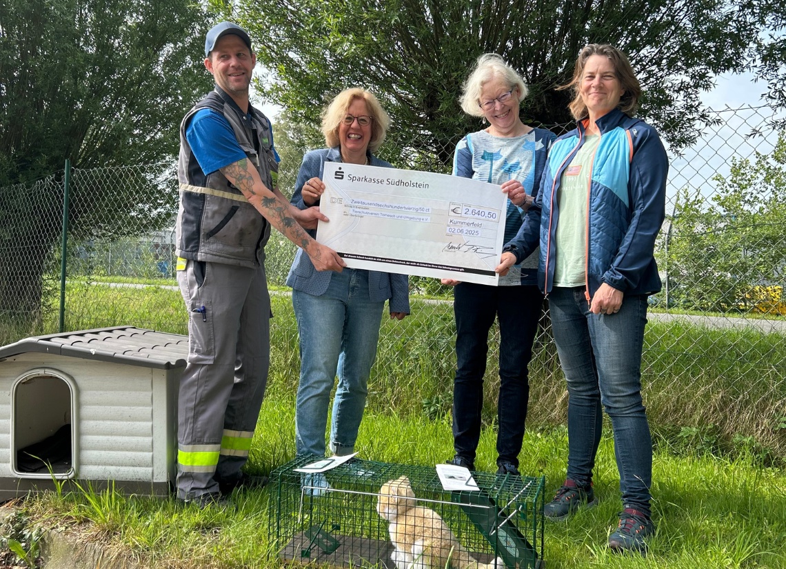 Scheckübergabe 2640,50 Euro an den Tierschutzverein Tornesch und Umgebung e.v.