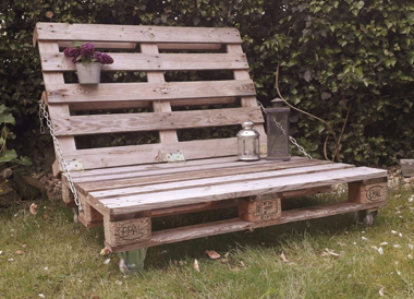 Ergebnis_verrückte Hühner_Palettensofa_1 Ergebnis_verrückte Hühner_Palettensofa_1