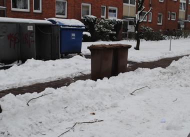 Winter_Schwierigkeiten Müllabfuhr_Weg nicht geräumt_3 Winter_Schwierigkeiten Müllabfuhr_Weg nicht geräumt_3